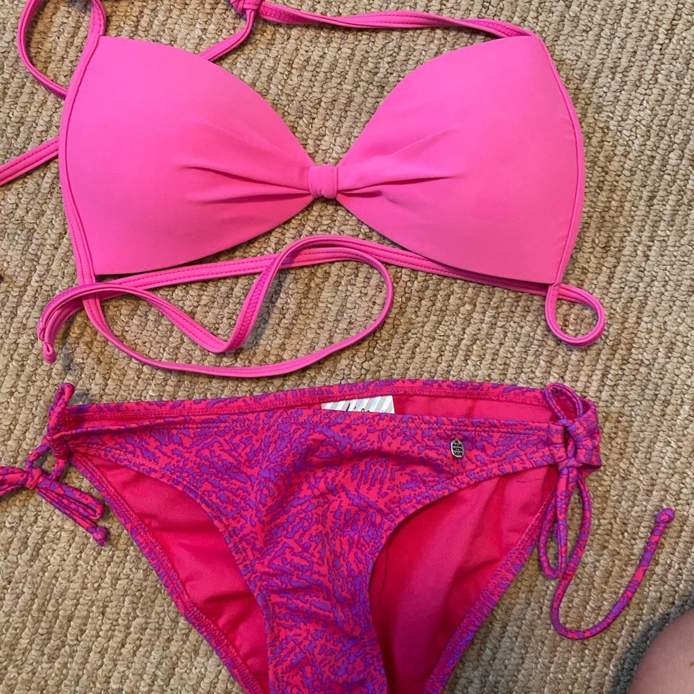 Colorful Bikini Set - Picture 3 of 9